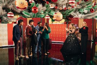 Kelly Clarkson Presents: When Christmas Comes Around still 3