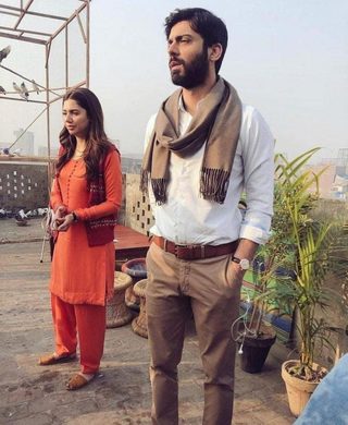 Neelofar still 1