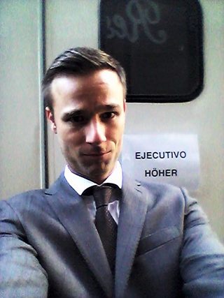 Todo Mal still 8