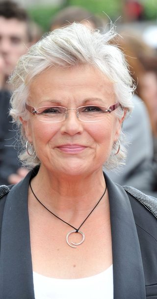 Julie Walters, photo 2 of 3