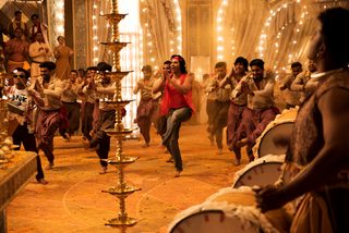 Judwaa 2 still 6