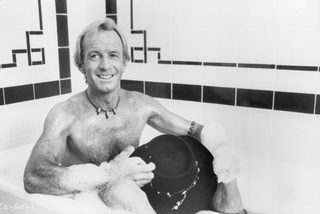 Crocodile Dundee still 7