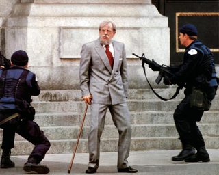 Hold-up still 8
