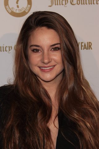 Shailene Woodley, photo 2 of 3