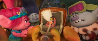 Trolls Band Together still 5