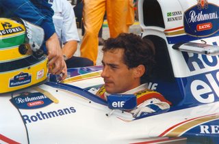 Senna still 2