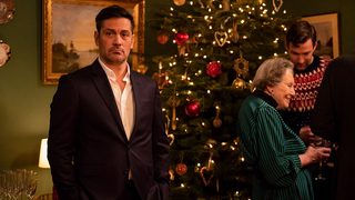 Surviving Christmas with the Relatives still 1