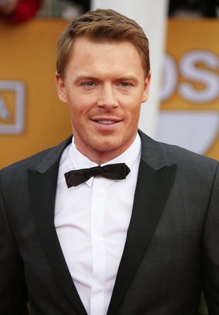 Diego Klattenhoff, photo 1 of 3