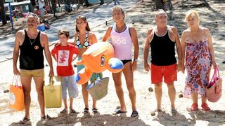 Camping 3 still 1