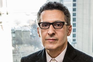 John Turturro, photo 2 of 3