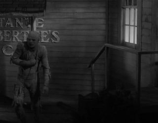 The Mummy's Curse still 8