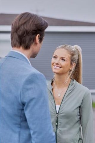 The Dog Lover's Guide to Dating still 2