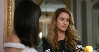 Demi-sœurs still 8