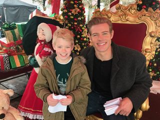 Marry Me at Christmas still 4