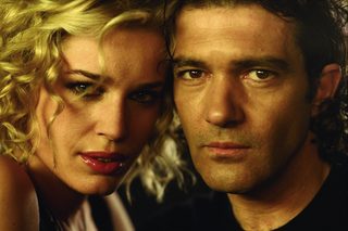 Femme Fatale still 3
