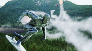 Fantastic 4: Rise of the Silver Surfer still 4
