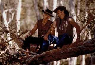 Crocodile Dundee in Los Angeles still 3