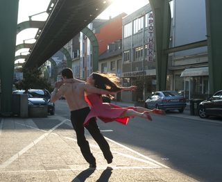 Pina still 5