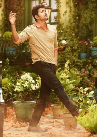 Mersal still 7