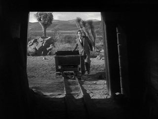 It Came from Outer Space still 7