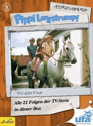 Pippi Goes on Board still 5