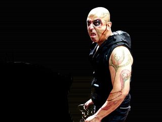 Aalavandhan still 8