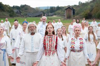 Midsommar still 7