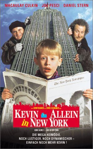 Home Alone 2: Lost in New York still 8
