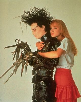 Edward Scissorhands still 8