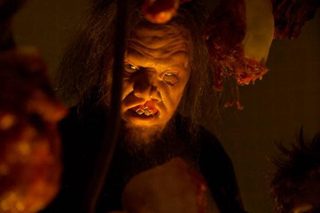 Wrong Turn 4: Bloody Beginnings still 2