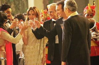 Un + une still 3