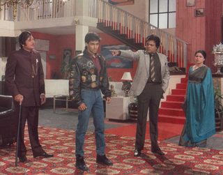 Maine Pyar Kiya still 7