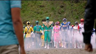Power Rangers Super Megaforce: The Legendary Battle still 4