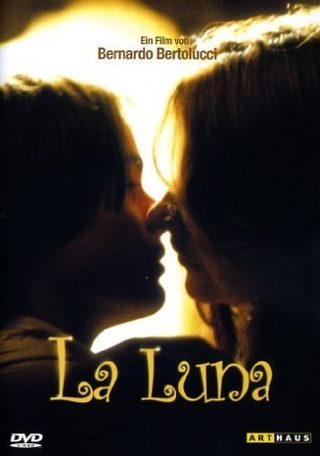 Luna still 2