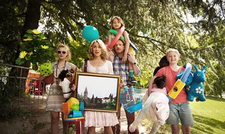 The Anderssons Hit the Road still 4