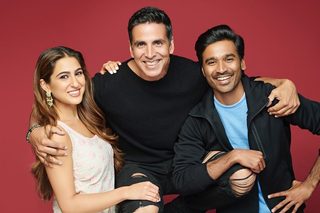 Atrangi Re still 3