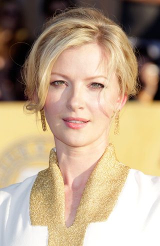 Gretchen Mol, photo 3 of 3