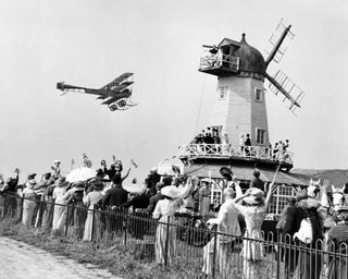 Those Magnificent Men in Their Flying Machines or How I Flew from London to Paris in 25 hours 11 minutes still 1